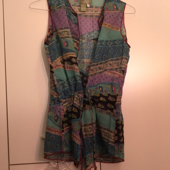 Blue Purple pattern blouse - Picture 5 of 6